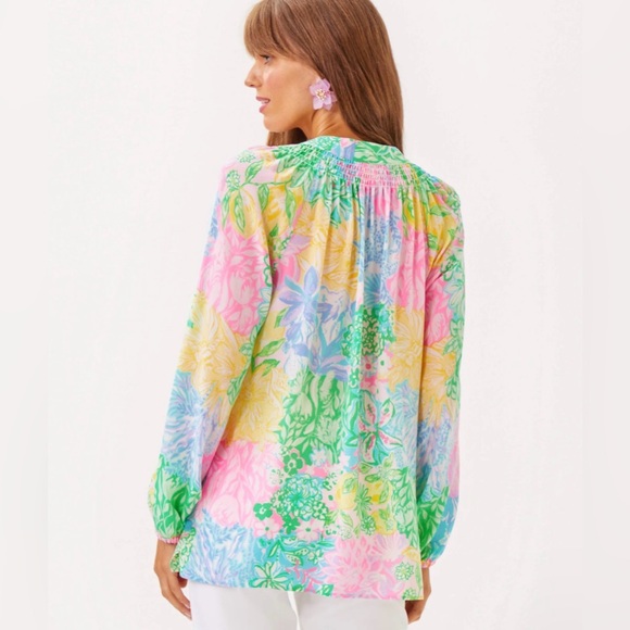 🆕 Elsa Top 🆕 - Picture 2 of 6